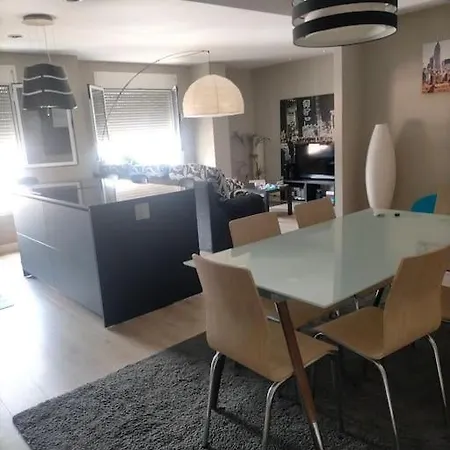 Appartement Luminoso Duplex En Canteras