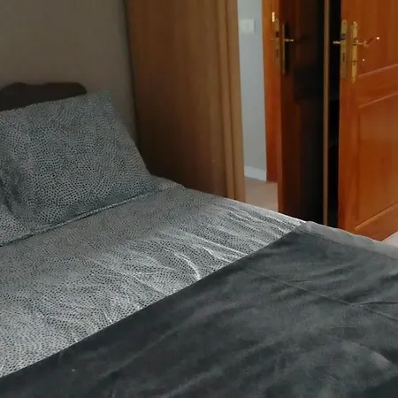 Luminoso Duplex En Canteras شقة