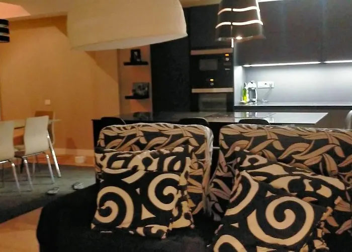 Luminoso Duplex En Canteras *